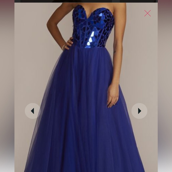David’s bridal prom dress size 8 in royal blue. Worn once in great condition! - Picture 5 of 5